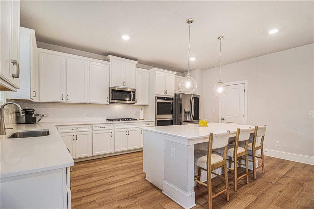 605 Skye Court
