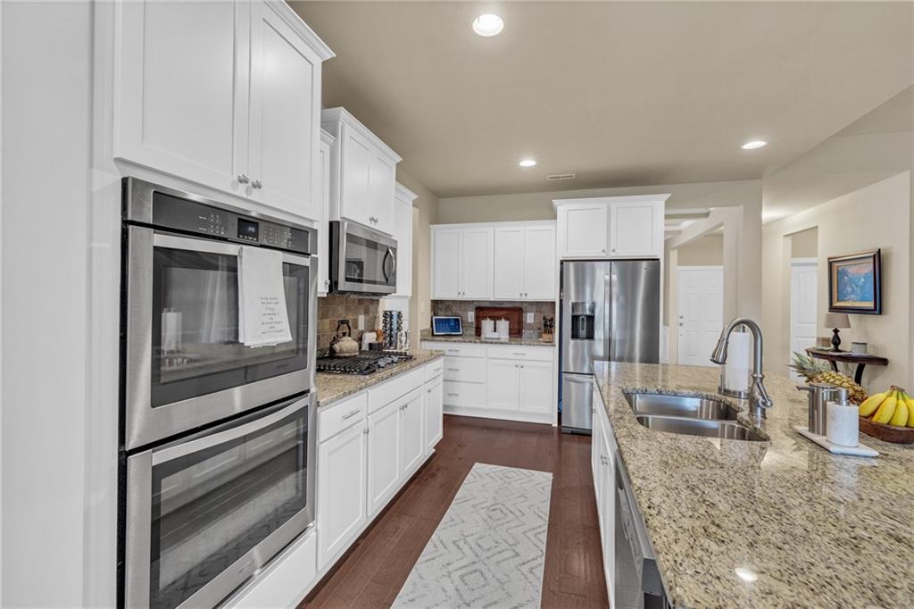 451 Delaware Way