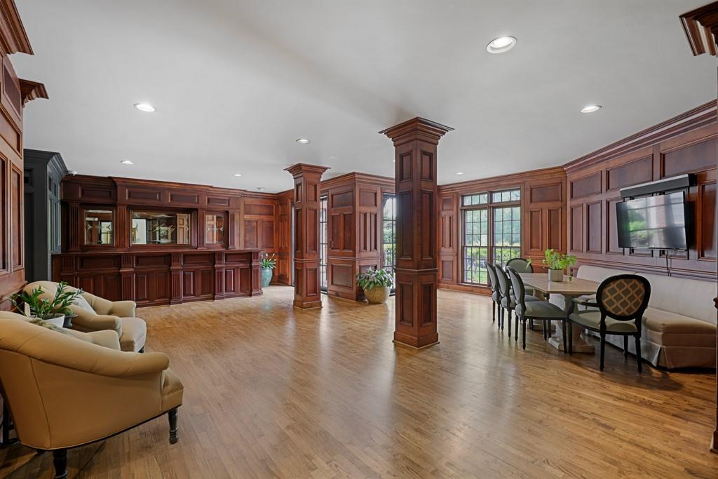 175 15th Street NE Unit 410