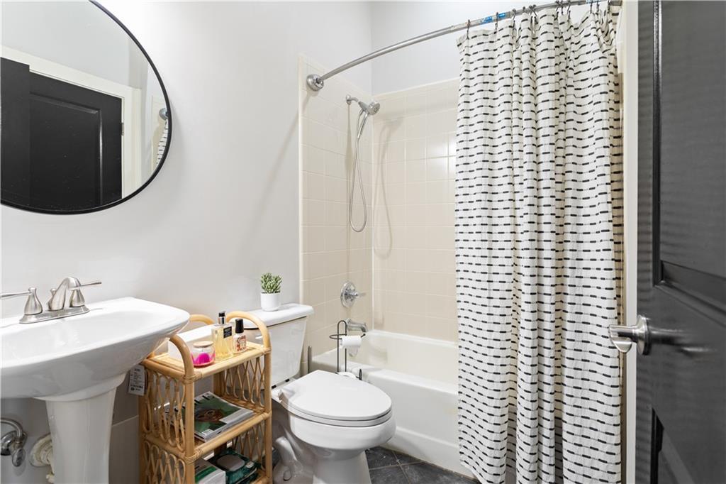 1195 Milton Terrace SE Unit 5101