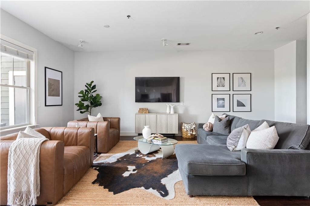 1195 Milton Terrace SE Unit 5101
