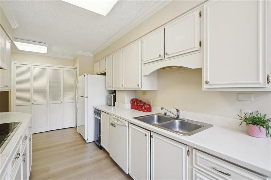 3530 Piedmont Road NE Unit 2I