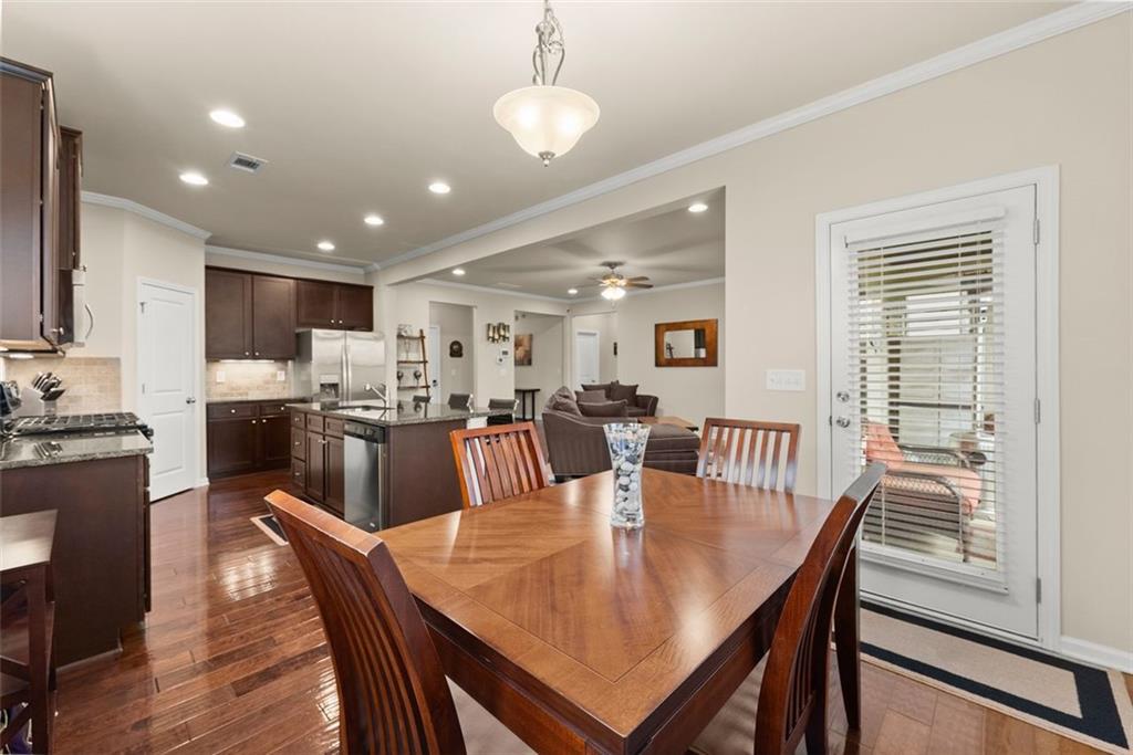 4471 Clubside Drive