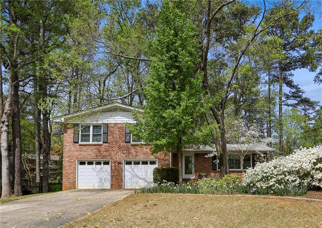 2516 Cherry Hill Lane