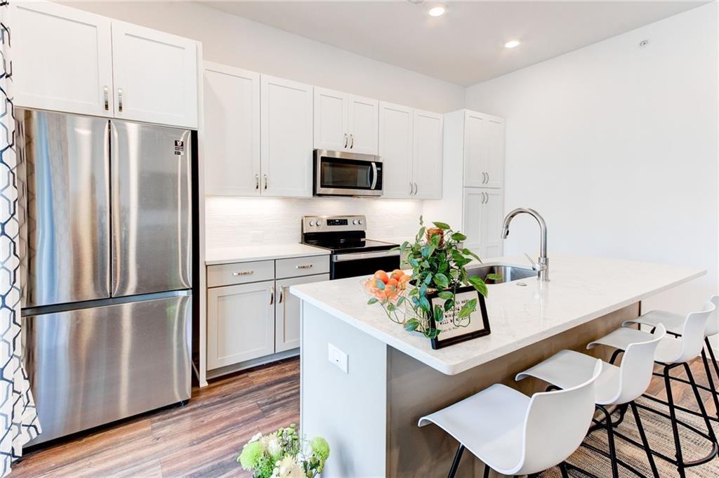 197 Devore Road Unit 607