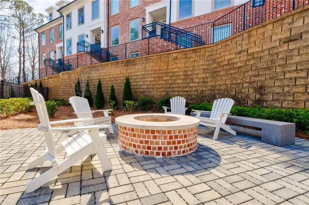 197 Devore Road Unit 607