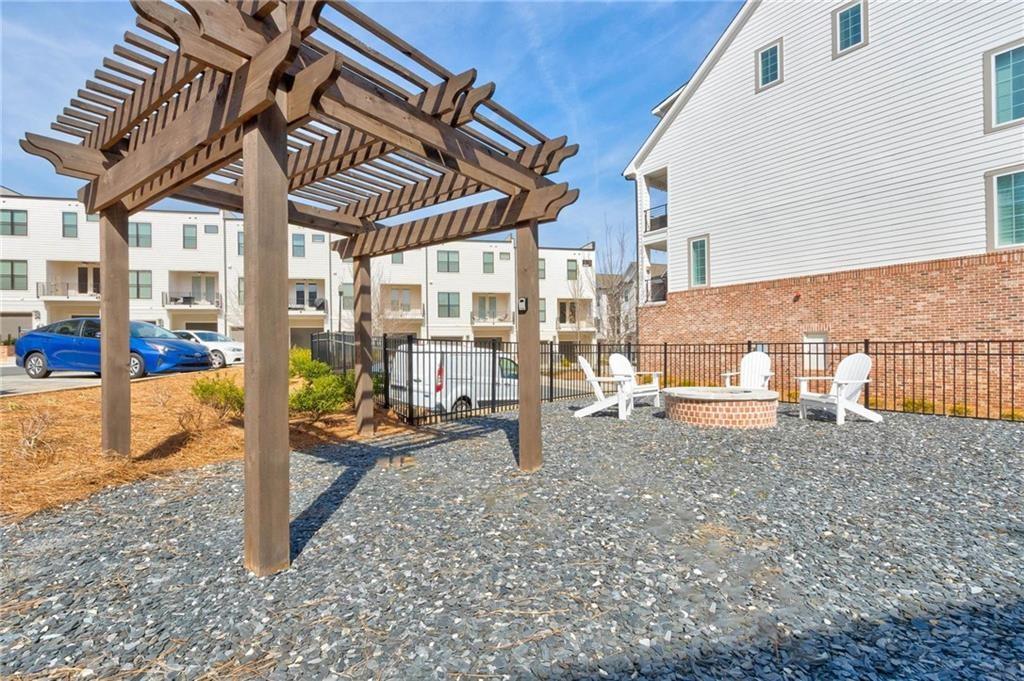 197 Devore Road Unit 607