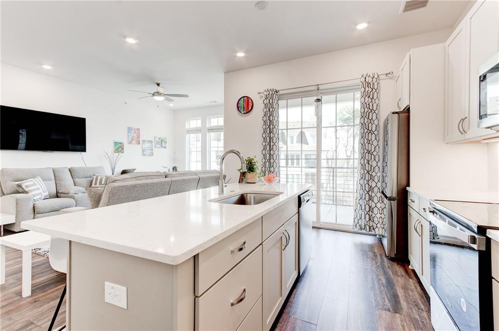 197 Devore Road Unit 607