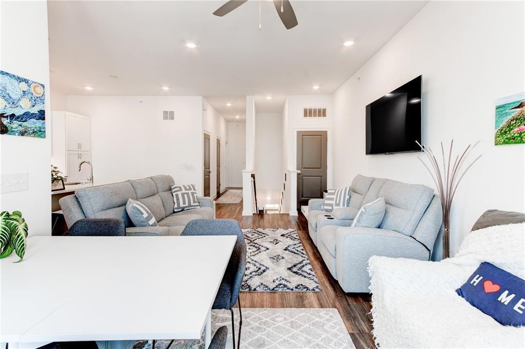197 Devore Road Unit 607