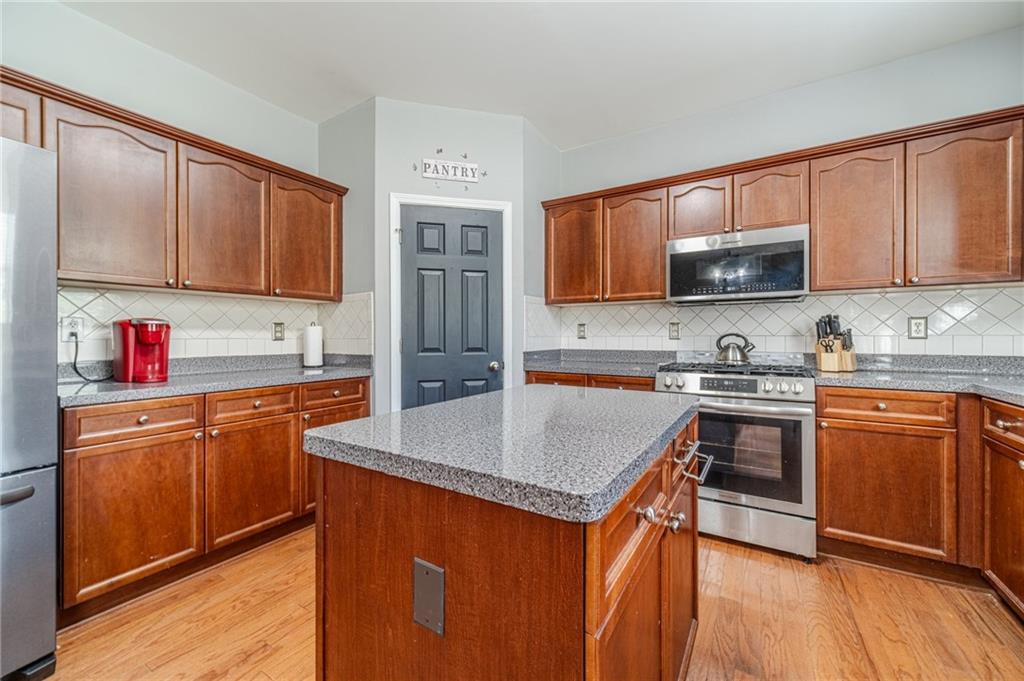 1031 High Tide Court