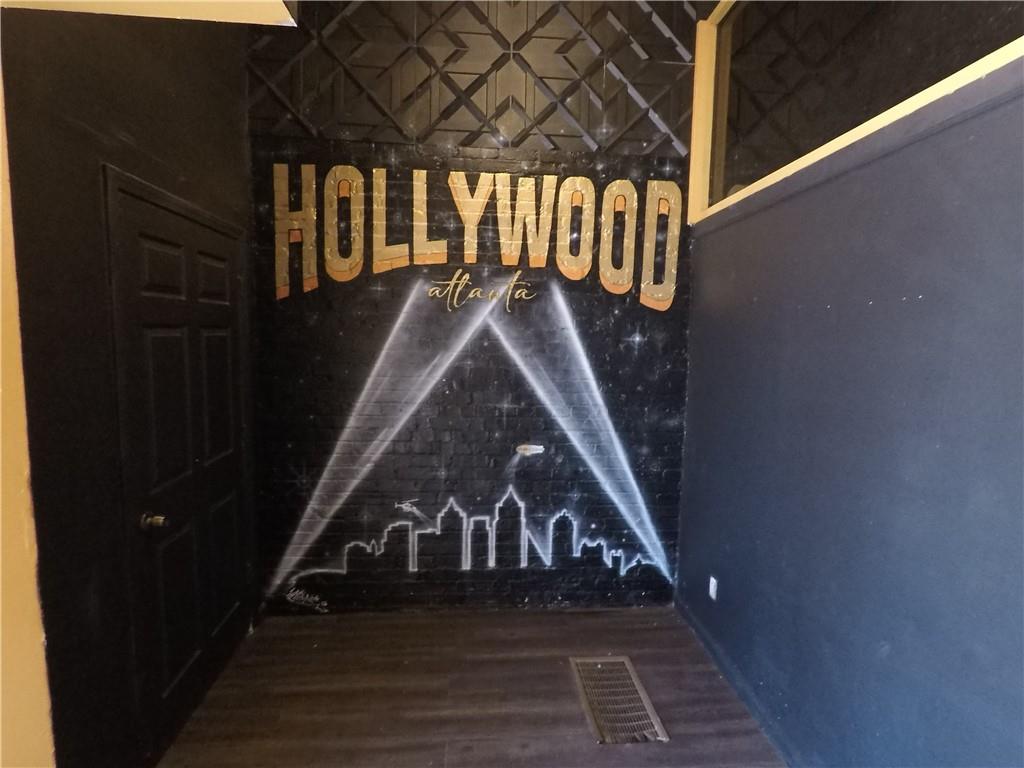 251 Trinity Avenue SW