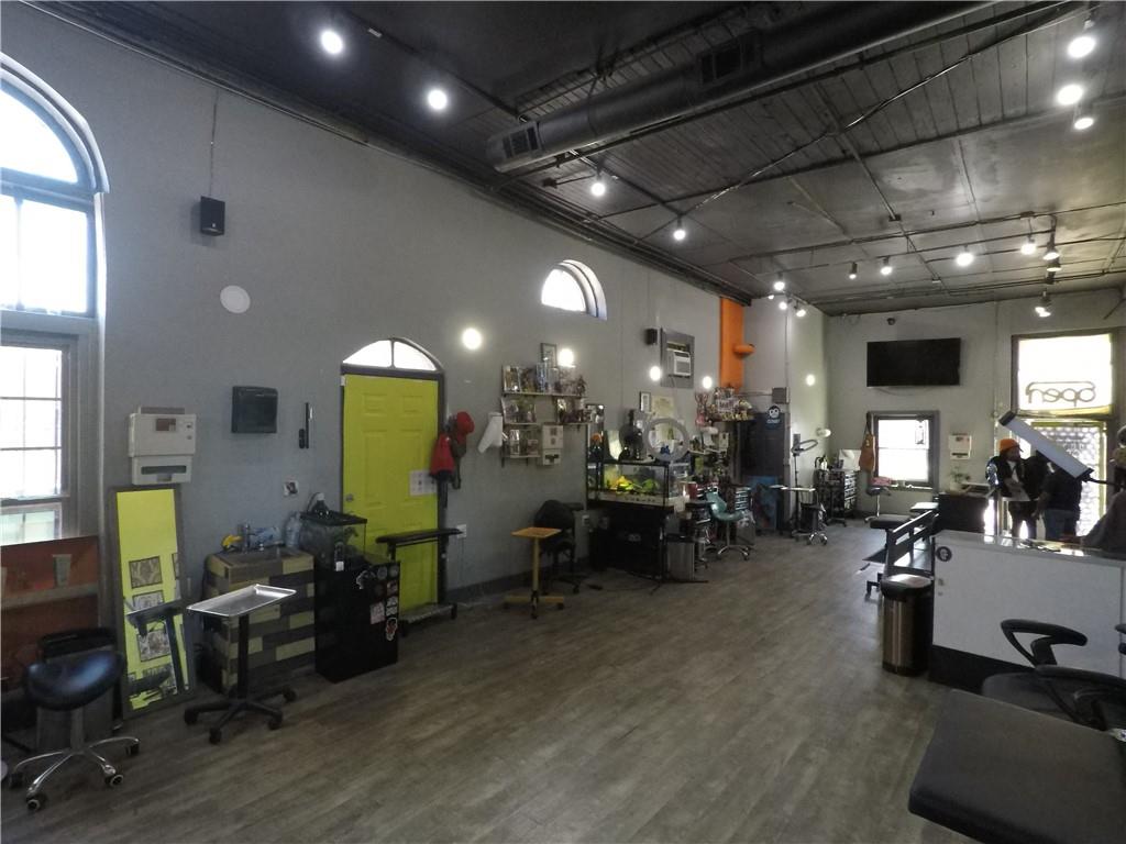 251 Trinity Avenue SW