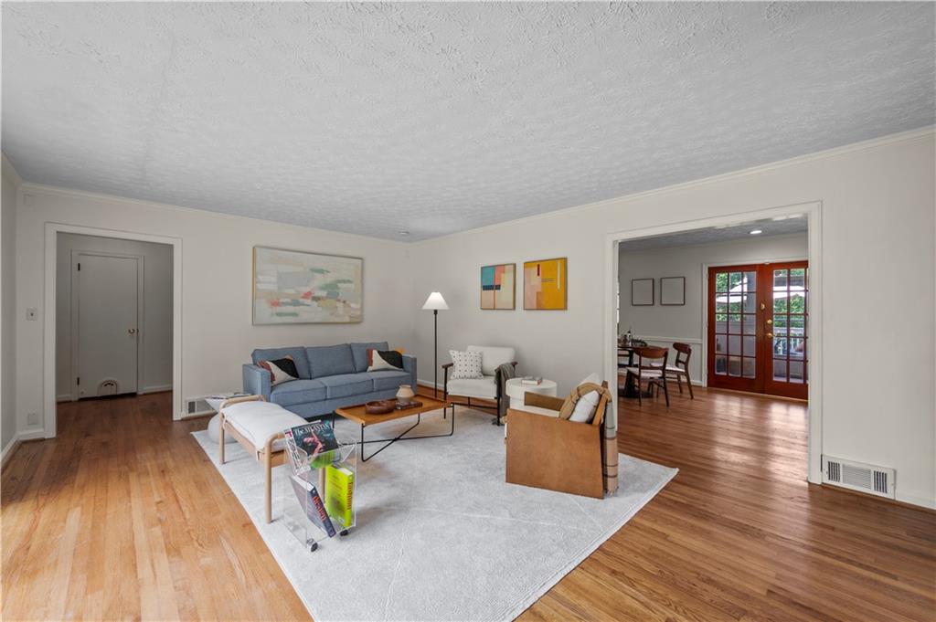 3449 Parkview Drive