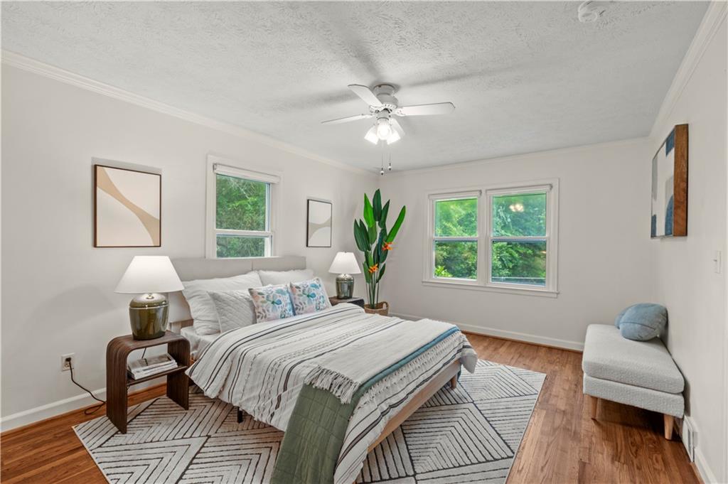 3449 Parkview Drive