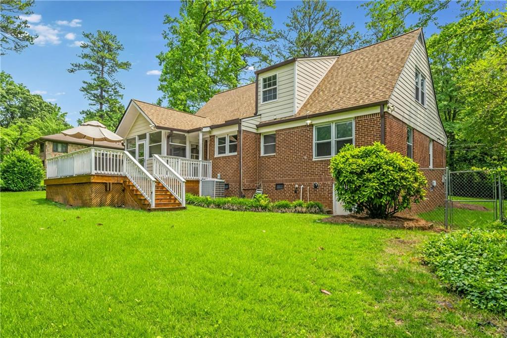 3449 Parkview Drive