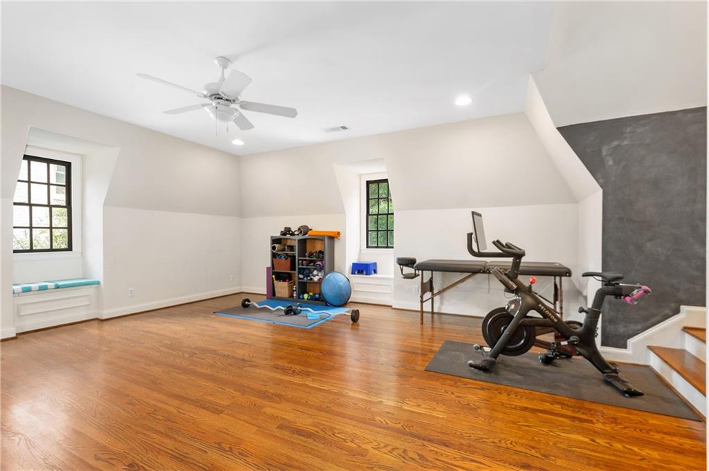 8643 Ellard Drive