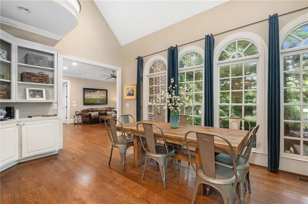 8643 Ellard Drive