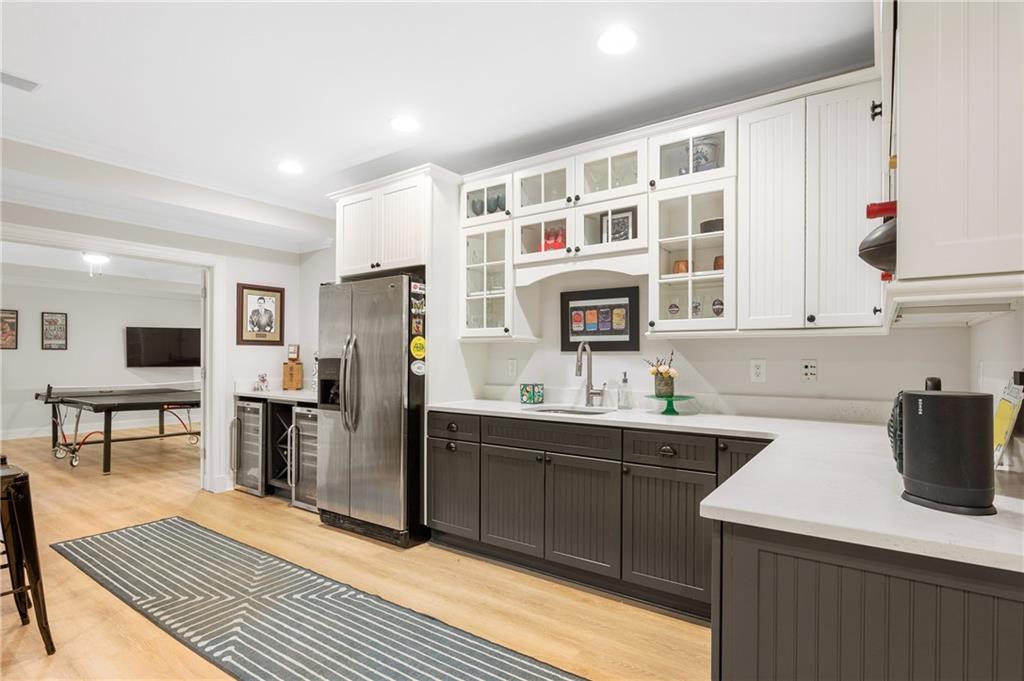 8643 Ellard Drive