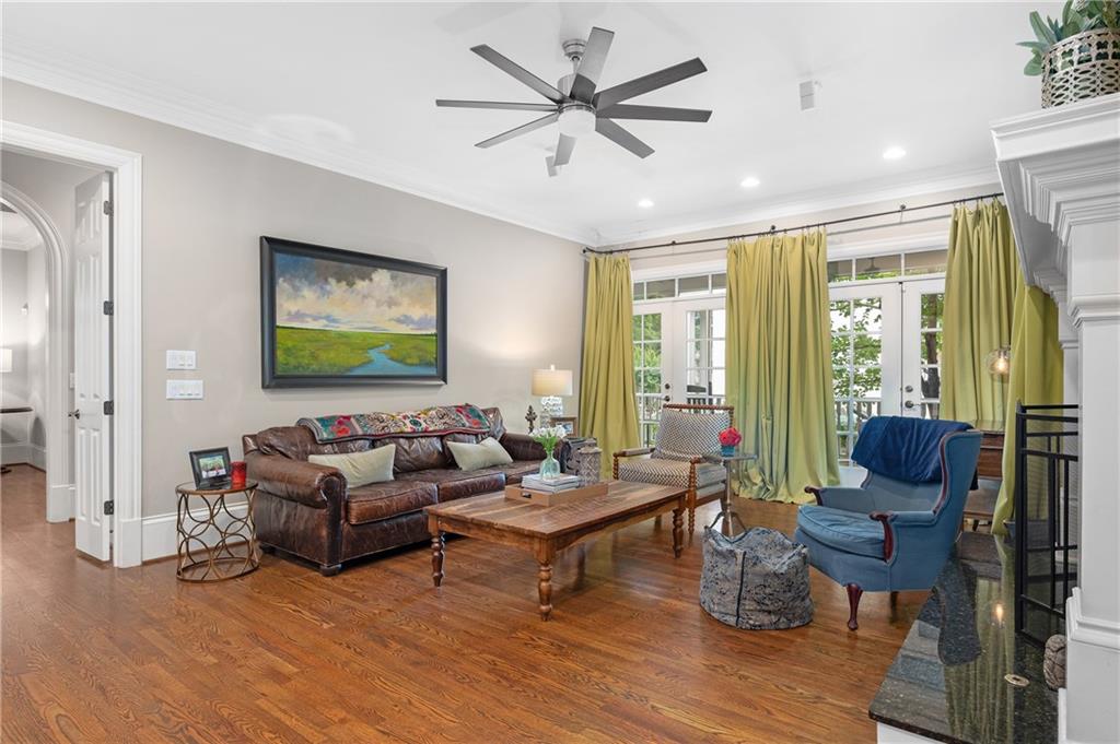 8643 Ellard Drive
