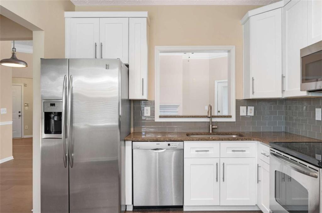 5559 Glenridge Drive Unit 2408