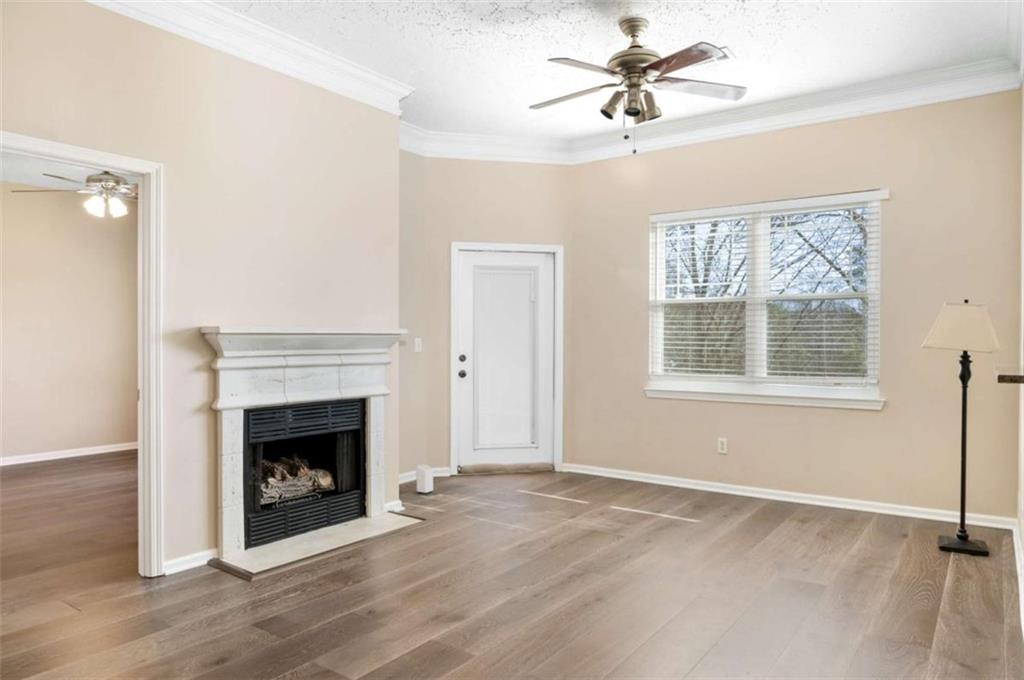 5559 Glenridge Drive Unit 2408