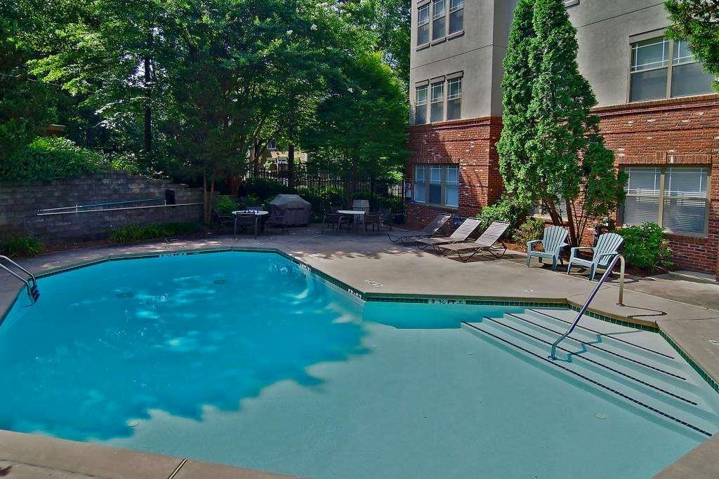 5559 Glenridge Drive Unit 2408