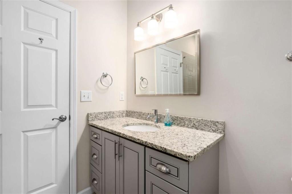 5559 Glenridge Drive Unit 2408