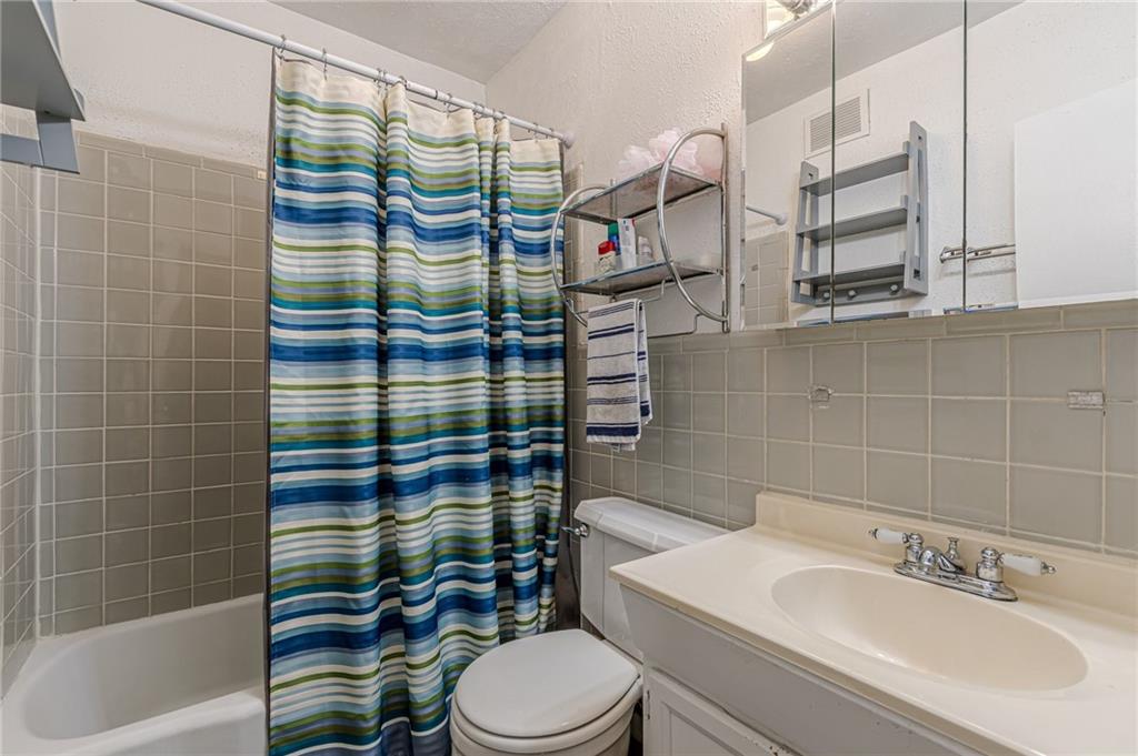 1705 Monroe Drive NE Unit D05