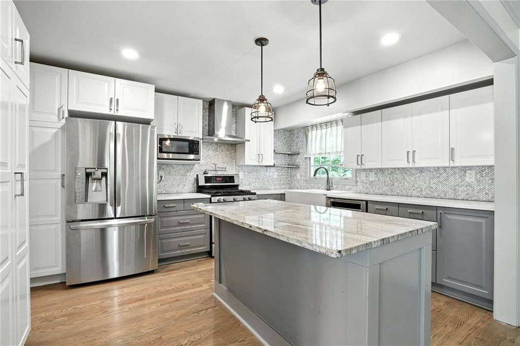 2676 Cottonwood Drive