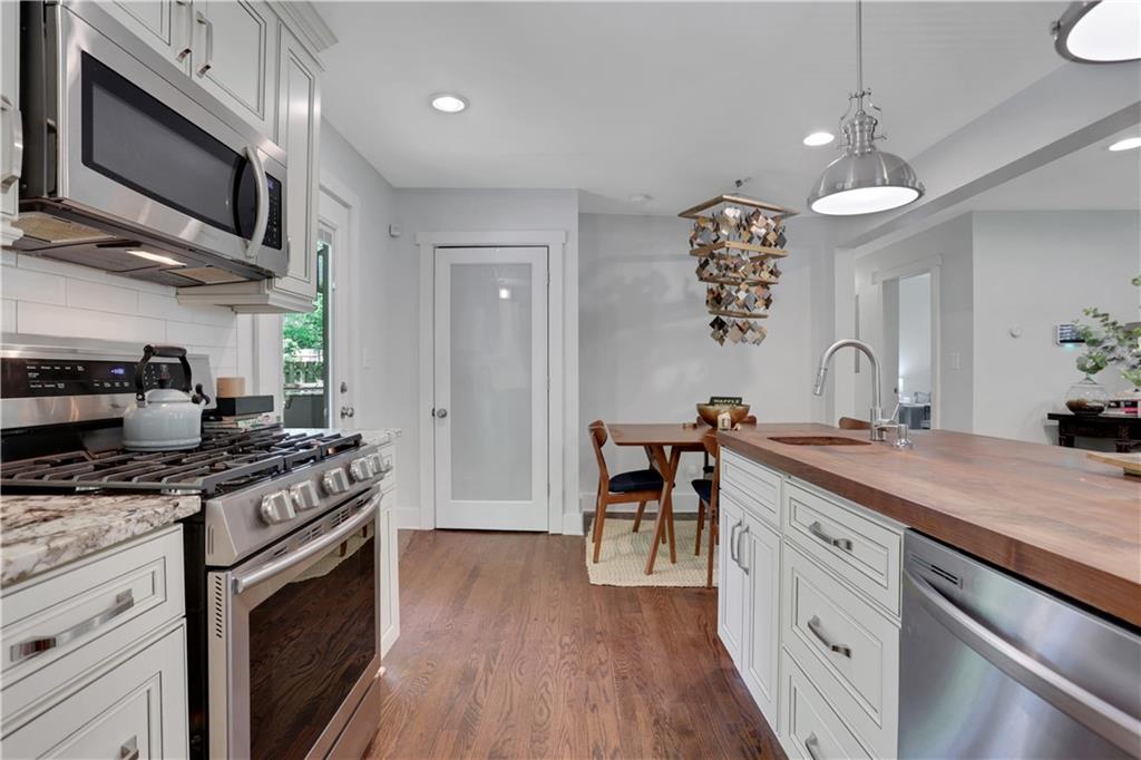 3093 Del Monico Drive