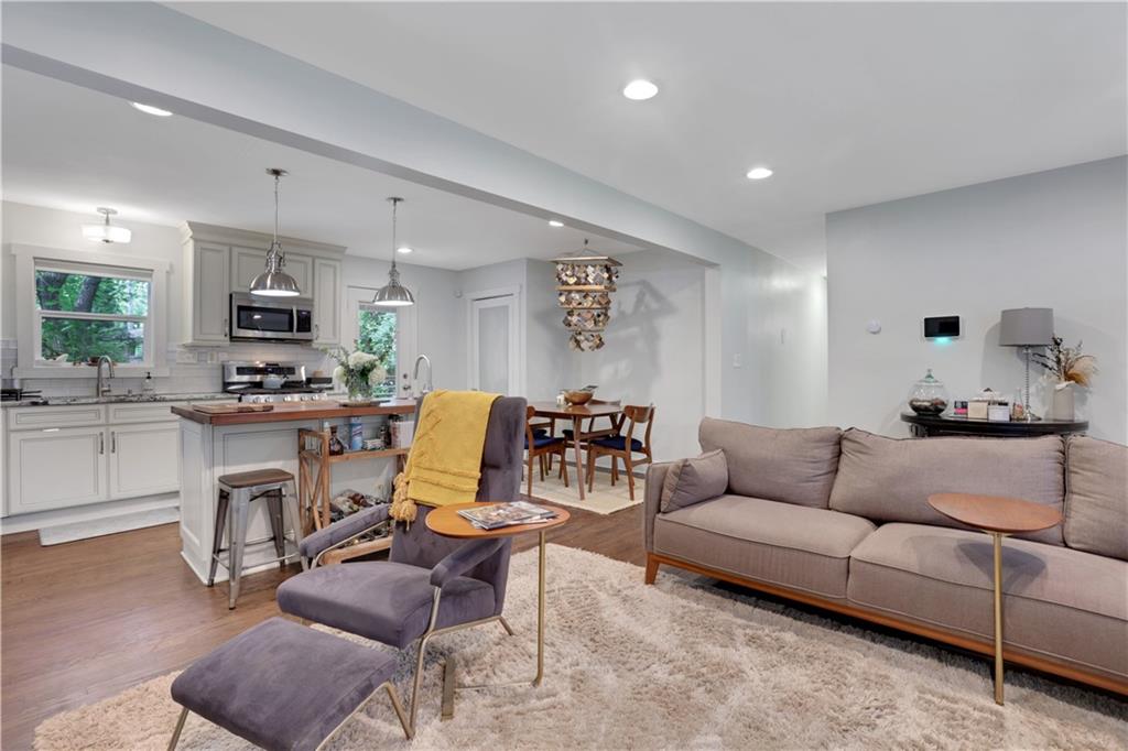 3093 Del Monico Drive