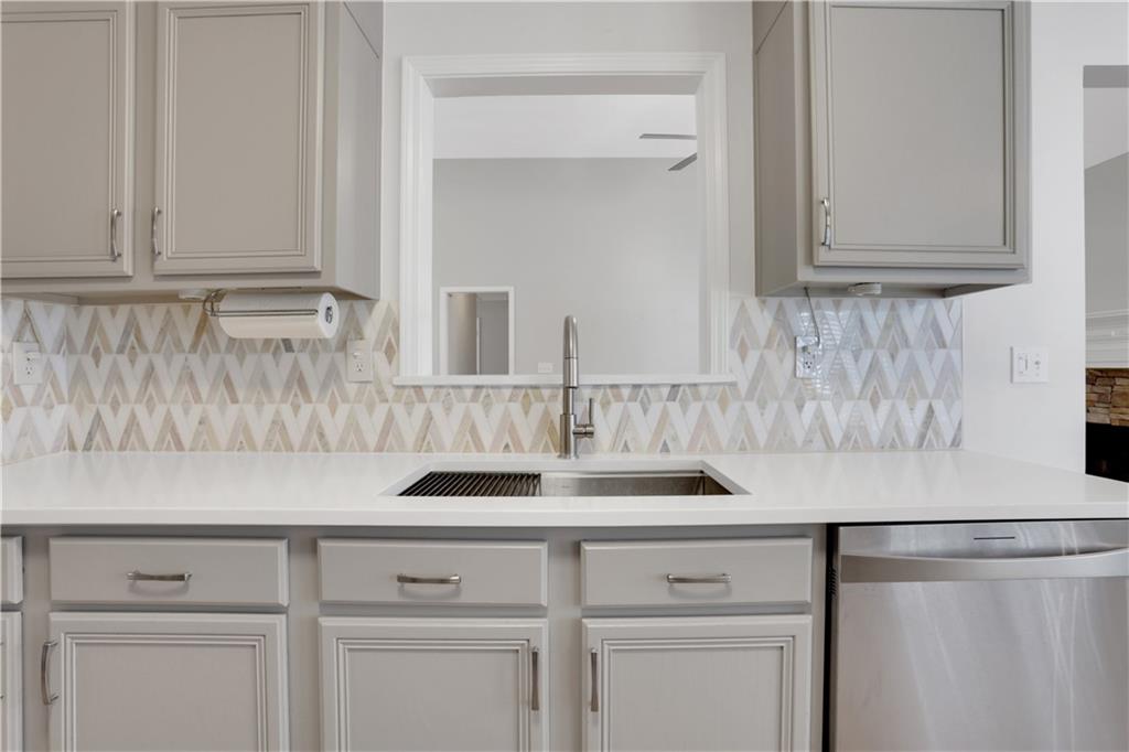 207 Amaranth Court