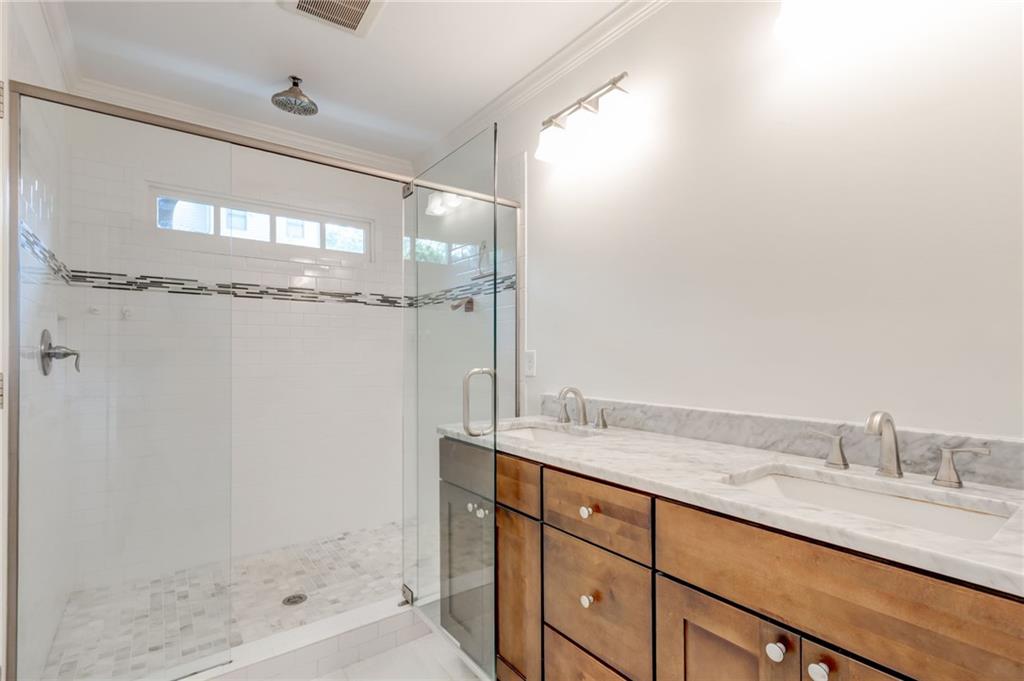 135 Martha Avenue NE