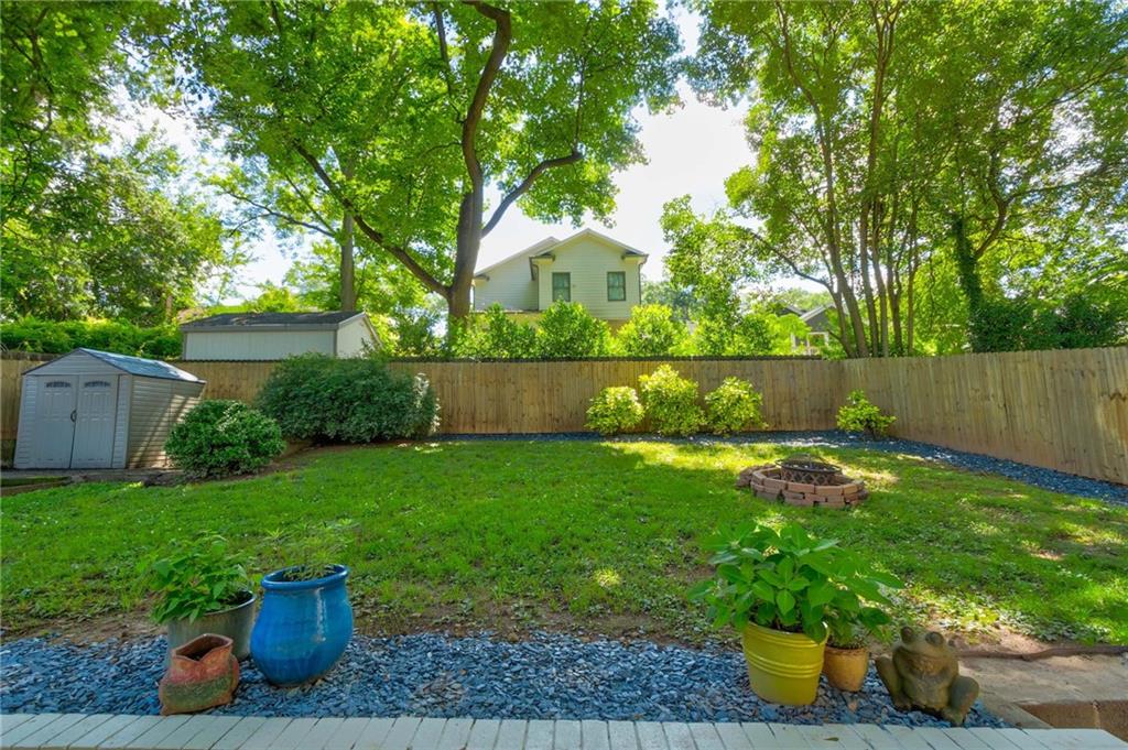 135 Martha Avenue NE