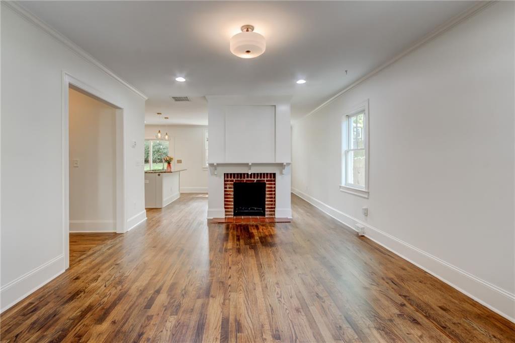 135 Martha Avenue NE
