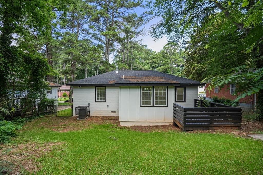 3176 Pollard Street