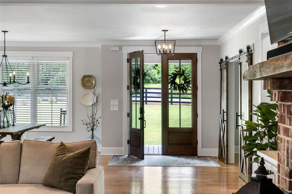 2101 THOMAS Road