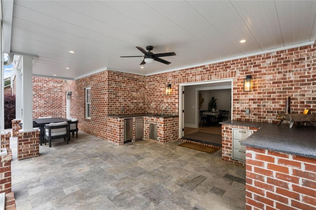2101 THOMAS Road