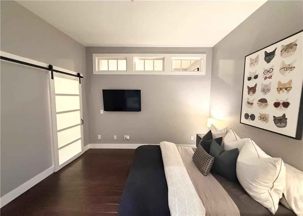 560 Dutch Valley Road Unit 2412