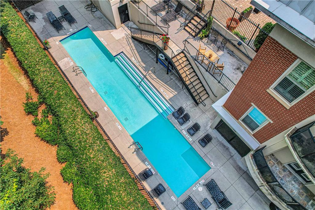 560 Dutch Valley Road Unit 2412