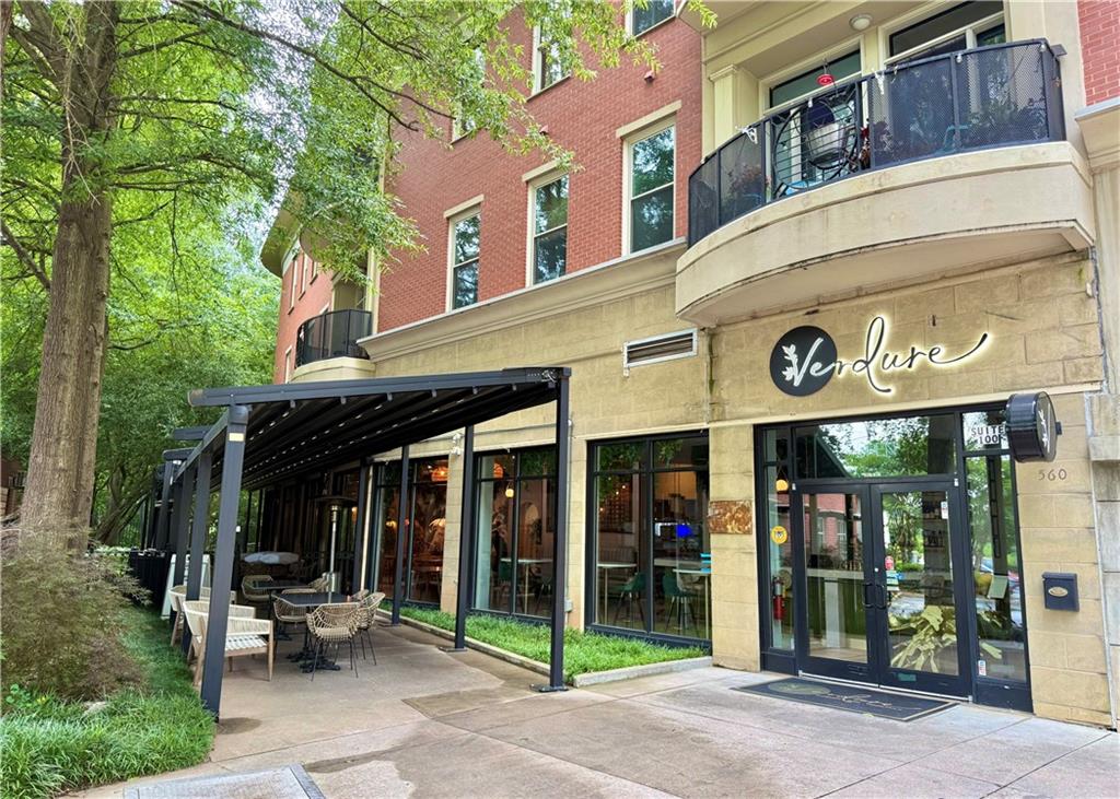 560 Dutch Valley Road Unit 2412