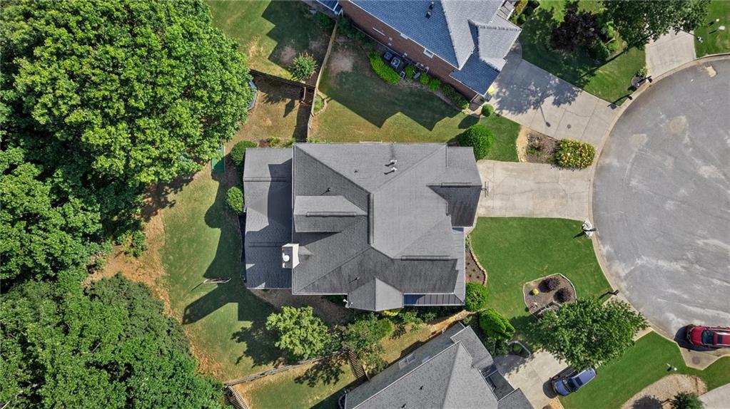 220 Brookeivey Lane