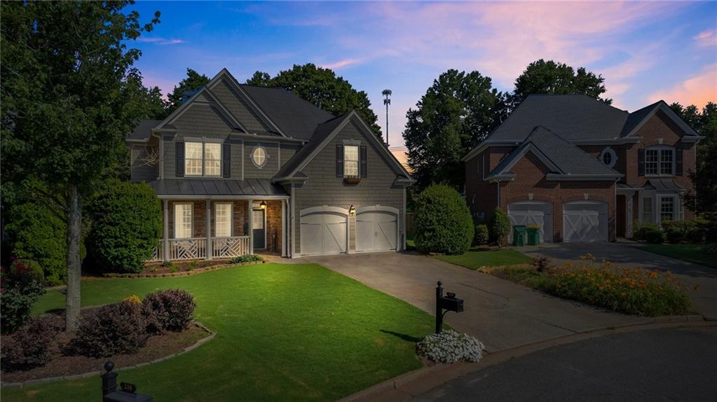 220 Brookeivey Lane