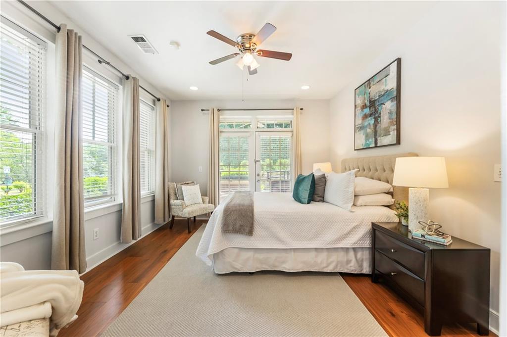 273 12th Street NE Unit 111
