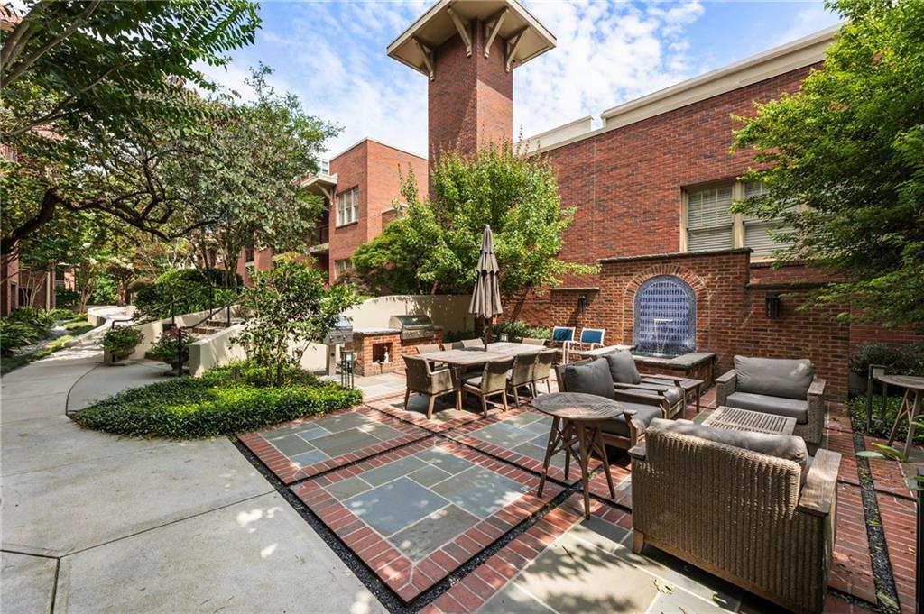 273 12th Street NE Unit 111