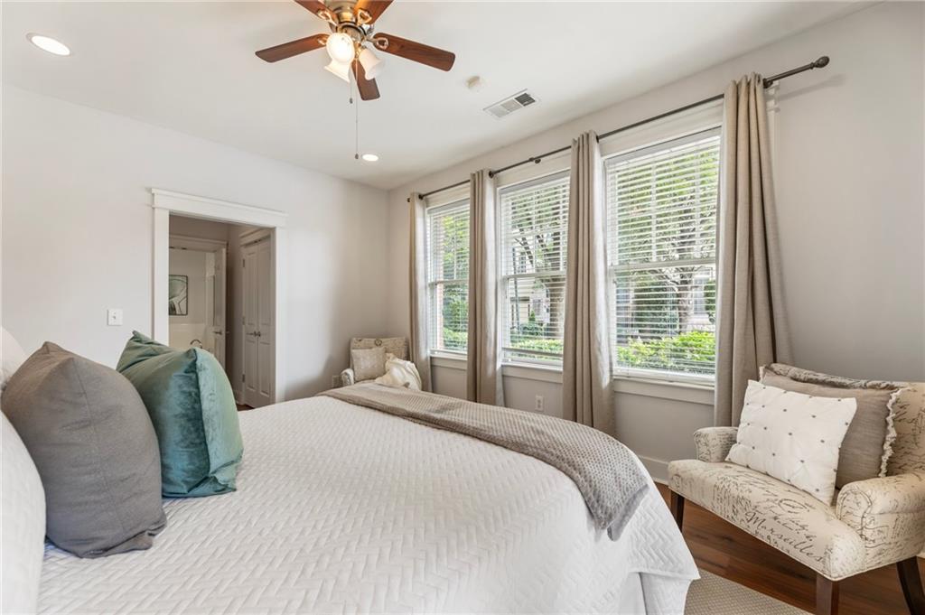 273 12th Street NE Unit 111