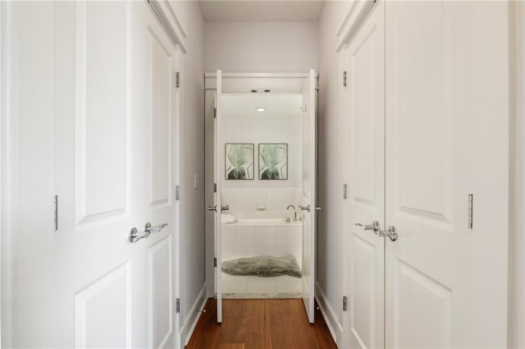 273 12th Street NE Unit 111