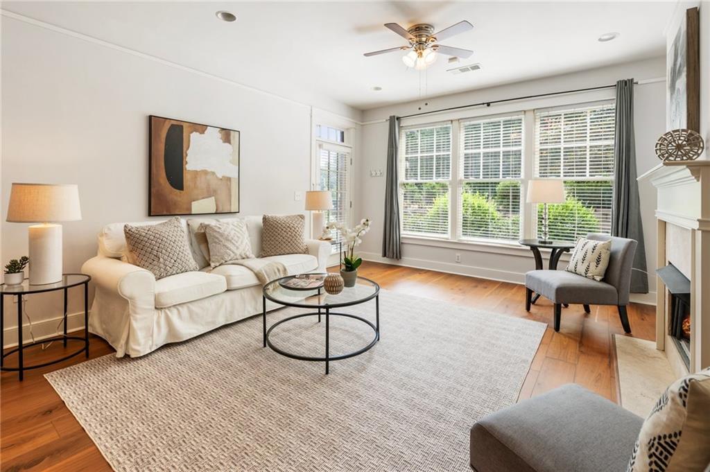273 12th Street NE Unit 111