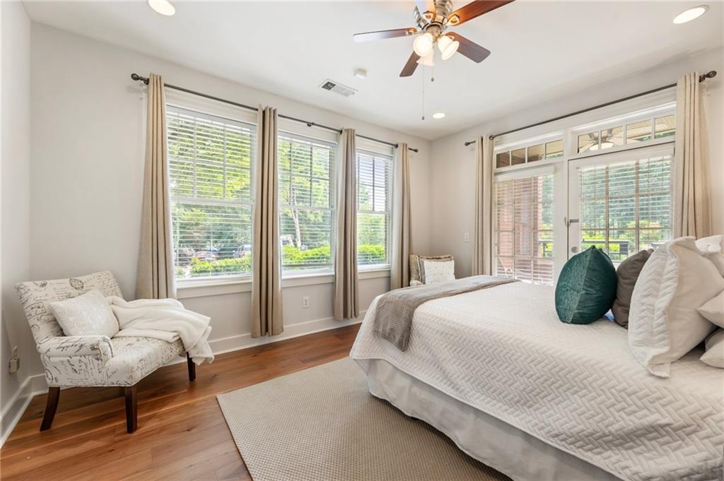 273 12th Street NE Unit 111