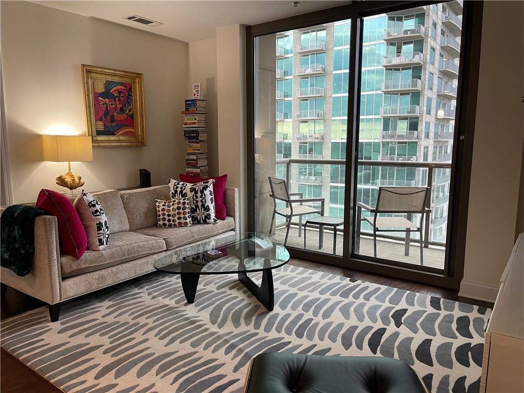 270 17th Street NW Unit 1908